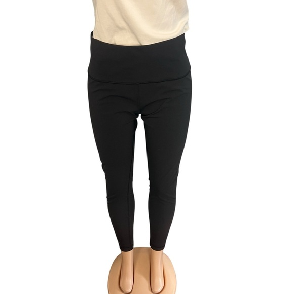Lululemon Wunder Under Hi-Rise Tight Full-On Luxtreme 28" Black NYC Skyline - Picture 2 of 8